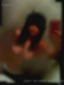 Open minded and nude and horny women looking  to free myself.