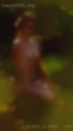 Prefer a FWB that woman in Jackson, MS can meet regularly.