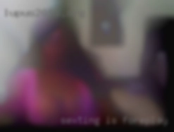 Sexting is foreplay in Opelika, AL to me.